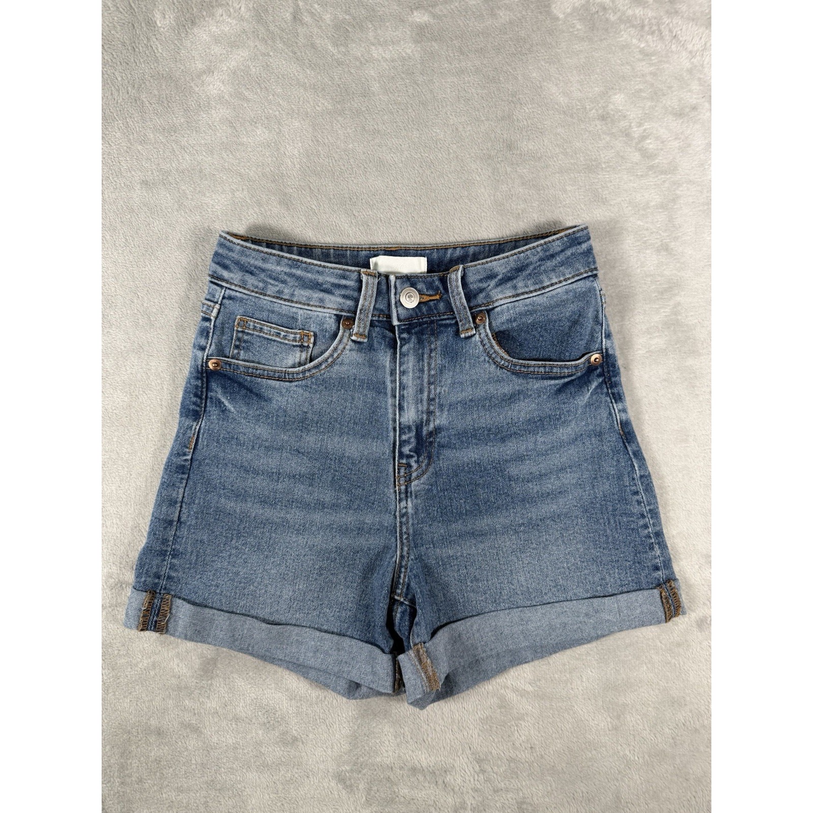 H&M Shorts Women's 2 Blue Denim Cuffed
